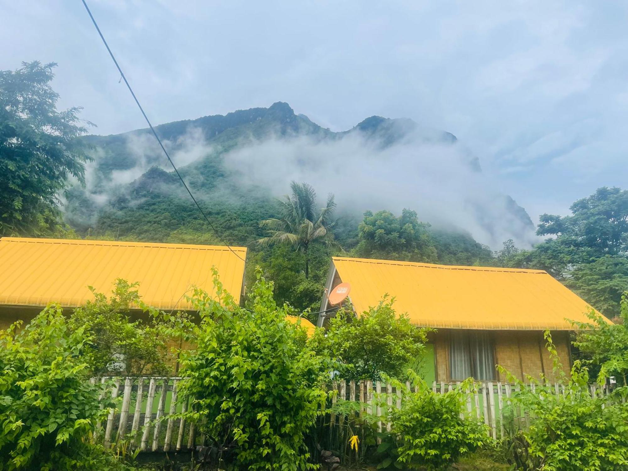 לינה וארוחת בוקר Nong Khiaw Ing Ing Mountain View מראה חיצוני תמונה